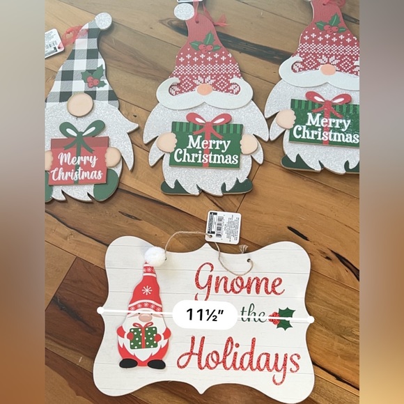 NWT- GLITTER GNOME CHRISTMAS DECORATIONS x4 BUNDLE - Picture 8 of 10